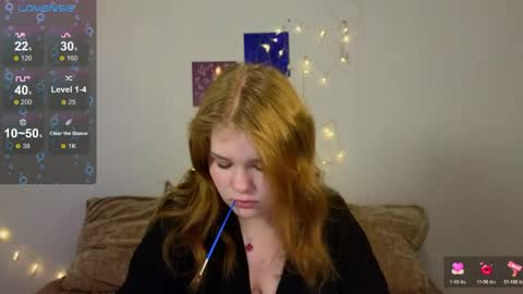 hi Im Mina  online show from April 19, 9:43 am