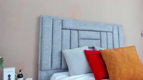 minari_ online show from September 15, 4:08 pm