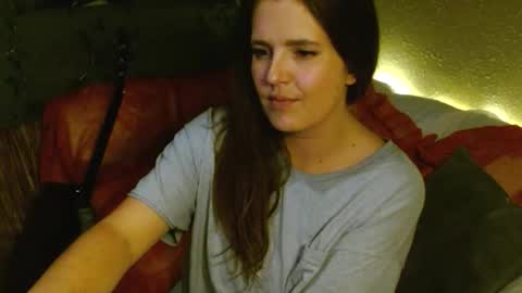 Mindy online show from February 27, 4:05 am