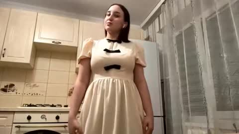 Daisy online show from October 13, 9:28 pm