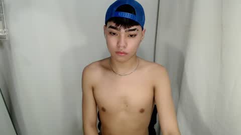 mingkla_man online show from July 16, 6:17 am