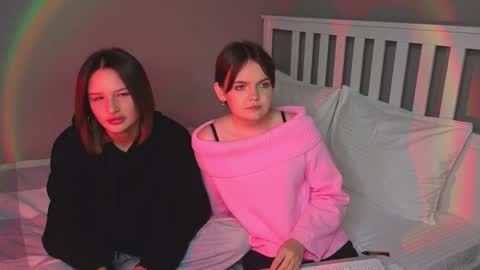KarinaLeila online show from September 17, 5:33 am