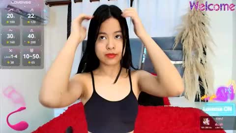 minilove_01 online show from December 1, 1:20 pm