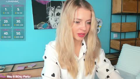 minionfriend online show from April 18, 9:55 am