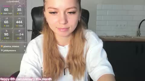 minionfriend online show from November 29, 11:40 am