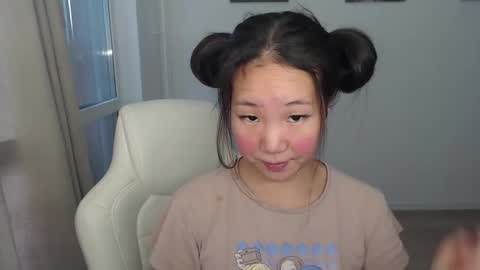 Snapshot of mira_g chatting on February 28, 12:20 pm mira_g online show from February 28, 12:20 pm
