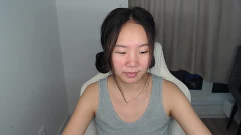 Snapshot of mira_g chatting on January 30, 10:50 am mira_g online show from January 30, 10:50 am