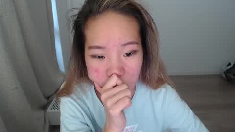 Snapshot of mira_g chatting on October 9, 1:16 pm mira_g online show from October 9, 1:16 pm