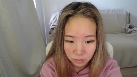 Snapshot of mira_g chatting on September 18, 12:42 pm mira_g online show from September 18, 12:42 pm