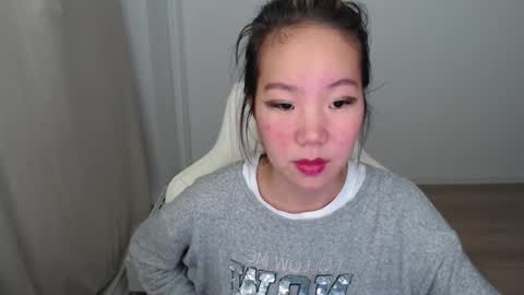 mira_g online show from November 1, 3:00 pm