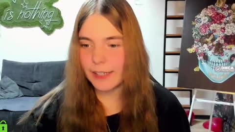 miraa_bloom online show from March 19, 6:13 pm