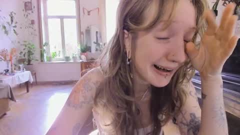 miranda2_0 online show from November 8, 8:06 am