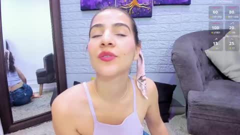    online show from March 4, 12:24 pm