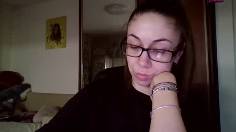 Snapshot of miranda_wish chatting on January 4, 3:17 pm MIRANDA online show from January 4, 3:17 pm