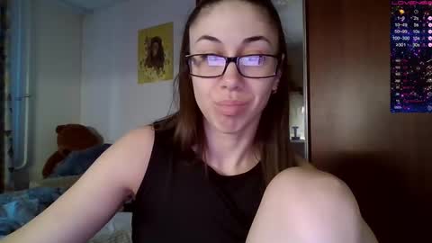 Snapshot of miranda_wish chatting on February 26, 11:32 am MIRANDA online show from February 26, 11:32 am