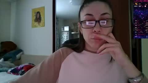 Snapshot of miranda_wish chatting on December 28, 4:51 am MIRANDA online show from December 28, 4:51 am