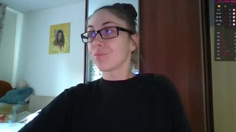 Snapshot of miranda_wish chatting on September 20, 10:40 am MIRANDA online show from September 20, 10:40 am