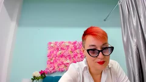 mirandagill online show from February 26, 11:54 am