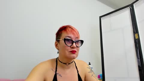 mirandagill online show from January 14, 9:13 am