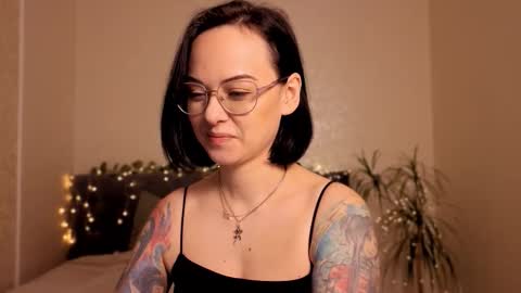 MiraSkyy online show from November 29, 6:48 pm