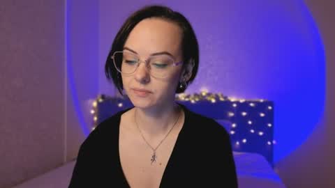 MiraSkyy online show from July 9, 7:29 pm