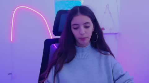 Miri online show from December 4, 1:44 pm