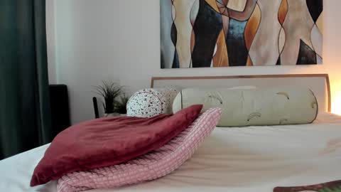 Eva online show from February 7, 1:14 pm