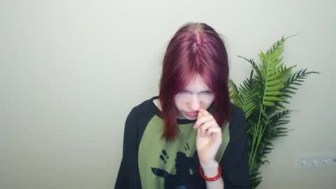 misaki_chan_ online show from June 3, 9:09 pm
