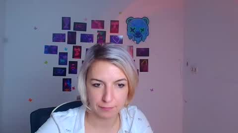 Mishelle online show from November 29, 2:03 pm