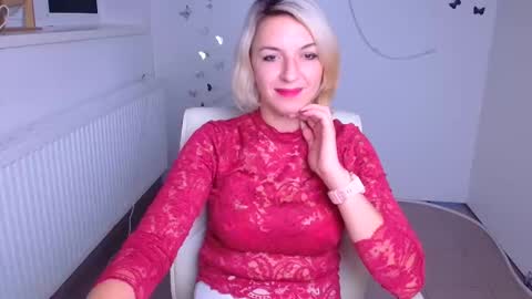 Mishelle online show from December 15, 12:34 pm