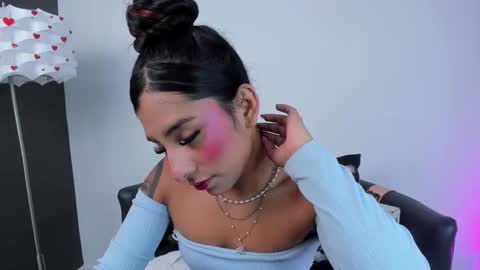 Allison online show from October 28, 11:11 am