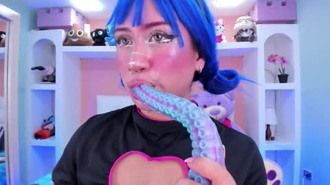 Megan online show from October 23, 6:42 pm