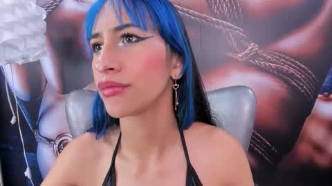 Taylor online show from February 16, 2:10 am