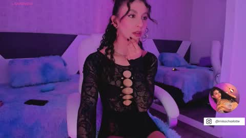 Charlotte online show from December 3, 4:24 am