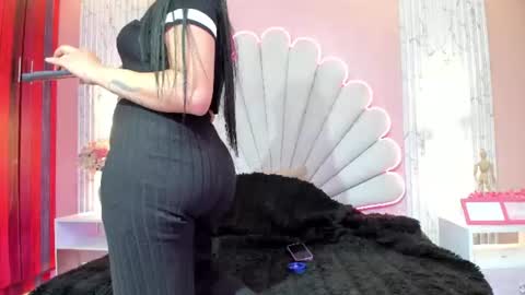 miss__star_ online show from June 13, 2:49 pm