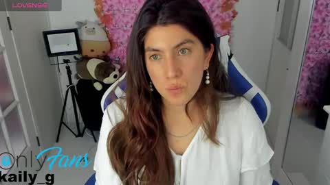 miss_adams01 online show from December 17, 8:54 pm