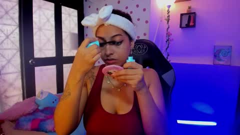 Akemi 3 online show from November 13, 1:25 pm