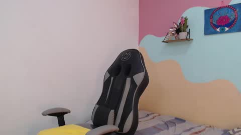 Akemi 3 online show from February 26, 8:25 pm