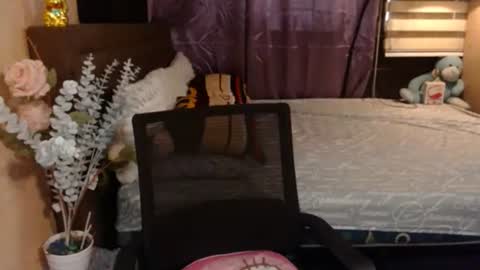 miss angelic15 online show from March 26, 1:33 am