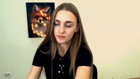 Snapshot of miss_angelina_ chatting on September 19, 8:07 am Angelina online show from September 19, 8:07 am