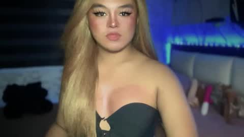 Anita  online show from March 25, 5:42 pm