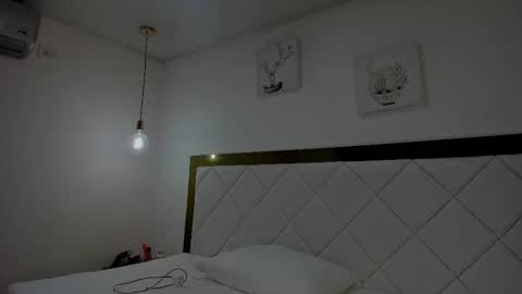 Snapshot of miss_ashley__ chatting on October 16, 12:16 pm ashh online show from October 16, 12:16 pm