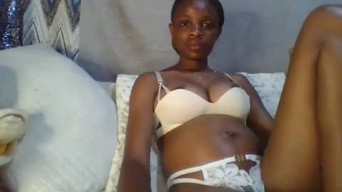 miss_belllo online show from March 7, 7:30 am