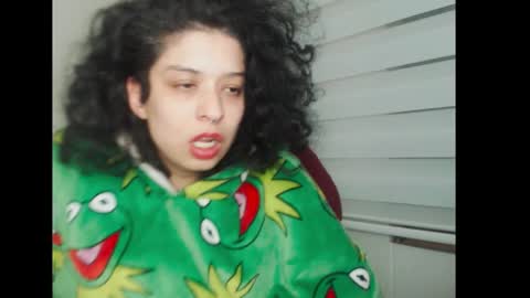Snapshot of miss_carmila chatting on September 25, 12:50 am Miss Carmila online show from September 25, 12:50 am