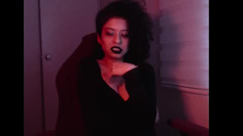 Snapshot of miss_carmila chatting on September 15, 10:55 pm Miss Carmila online show from September 15, 10:55 pm