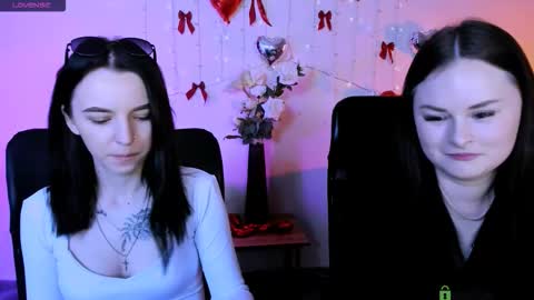 miss_courtney online show from March 8, 9:57 am