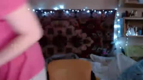 Snapshot of miss_elistia_ chatting on January 31, 12:18 pm Elis online show from January 31, 12:18 pm