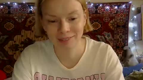 Snapshot of miss_elistia_ chatting on September 17, 11:13 am Elis online show from September 17, 11:13 am