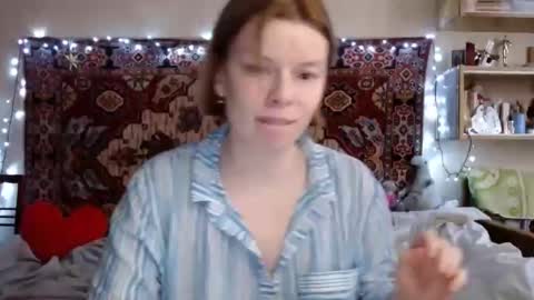 Snapshot of miss_elistia_ chatting on January 29, 12:24 pm Elis online show from January 29, 12:24 pm