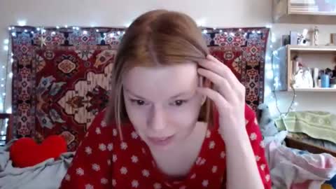 Snapshot of miss_elistia_ chatting on February 20, 12:04 pm Elis online show from February 20, 12:04 pm